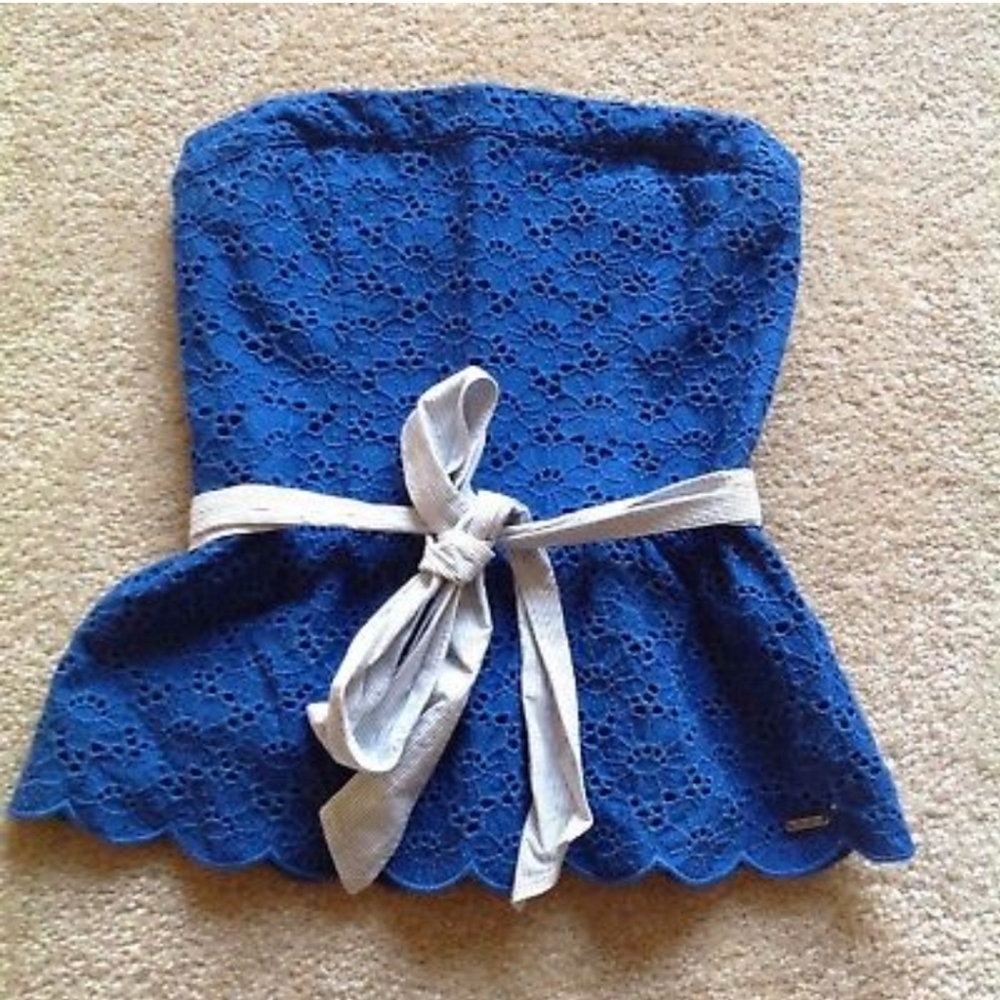 Blue Eyelet Strapless Top with White Bow